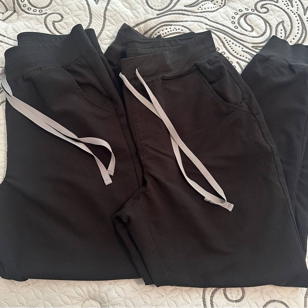 Figs jogger scrubs M